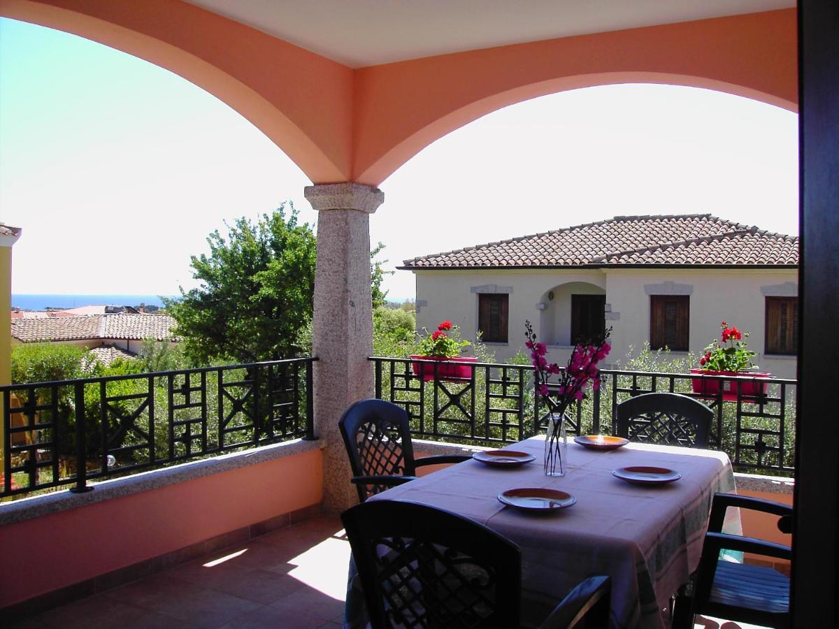 Lisa'S Lovely House Budoni Exterior photo